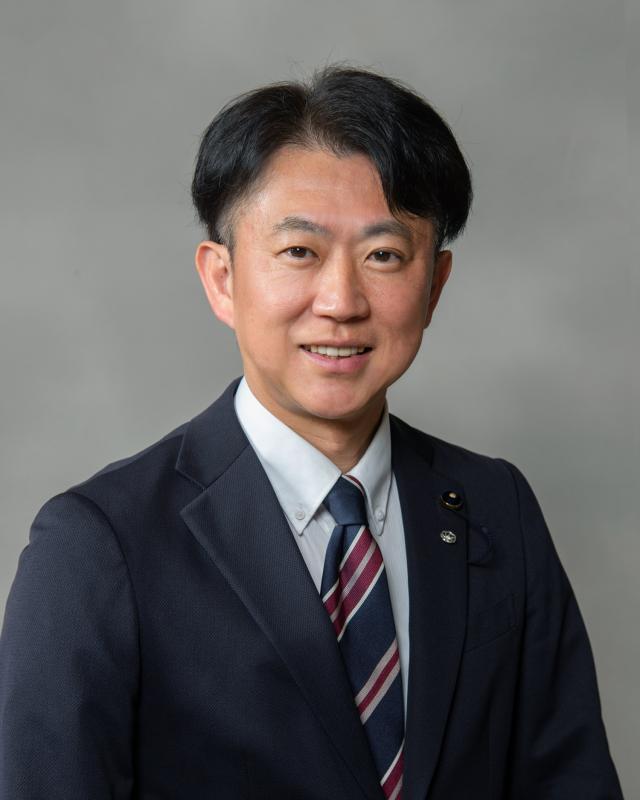 白土幸仁議長の写真