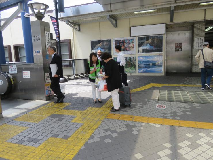 川口駅前振り込め詐欺撲滅キャンペーン風景4