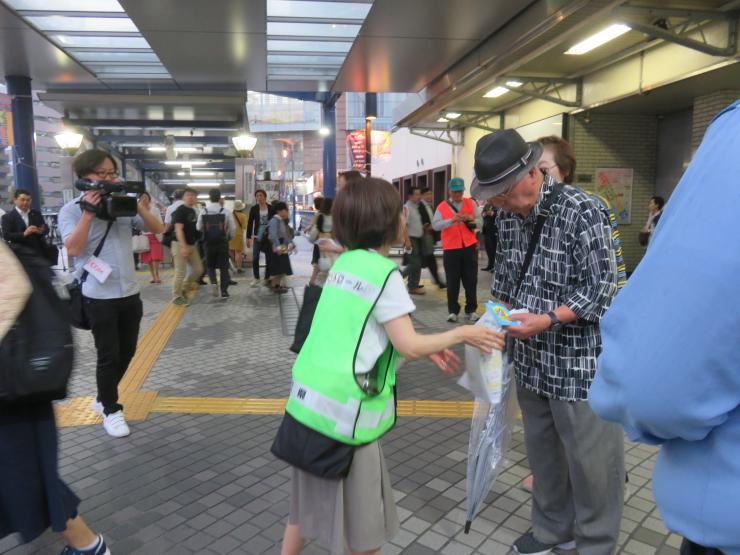 川口駅前防犯キャンペーン6