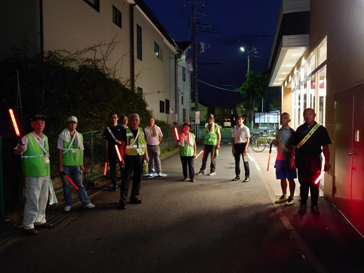 毛呂山町非行防止パトロールの様子