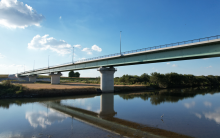 三郷流山橋