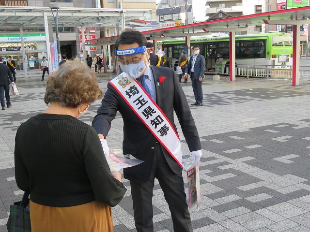 防犯のまちづくり街頭キャンペーンの様子2