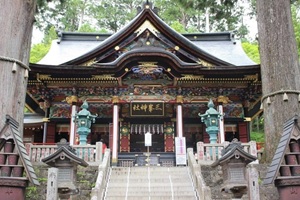 三峯神社