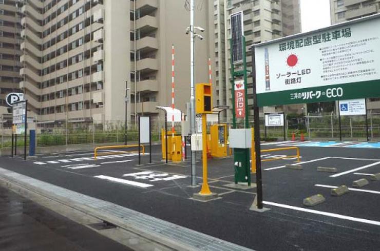 浦和高層駐車場