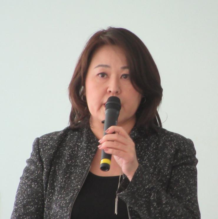 講師の清水香さんの様子