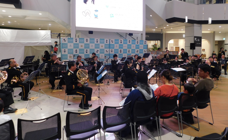 県警音楽隊コンサートの様子