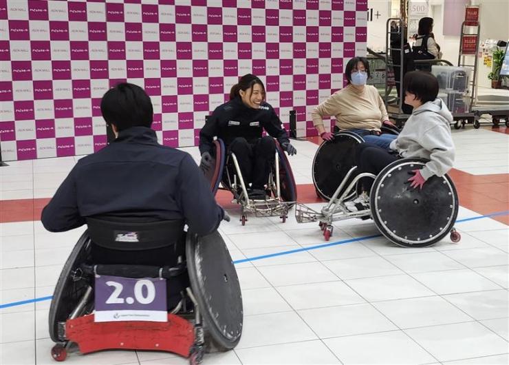 車いすラグビー体験2