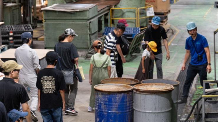 子どもたちの工場見学