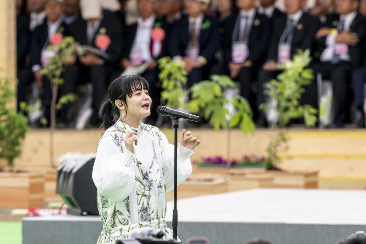 大会テーマソング歌唱