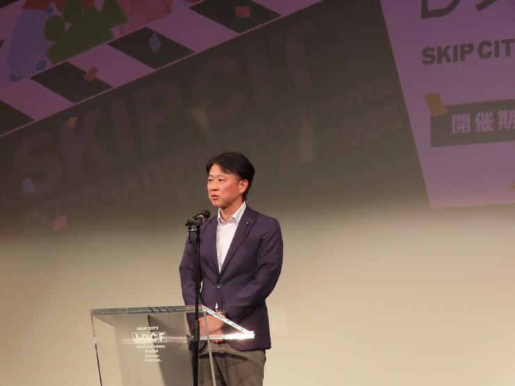 白土幸仁議長の写真