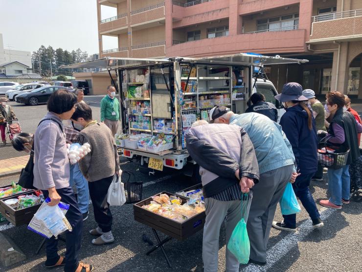 取組事例　ウエルシア3