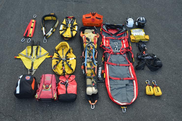 山岳資機材