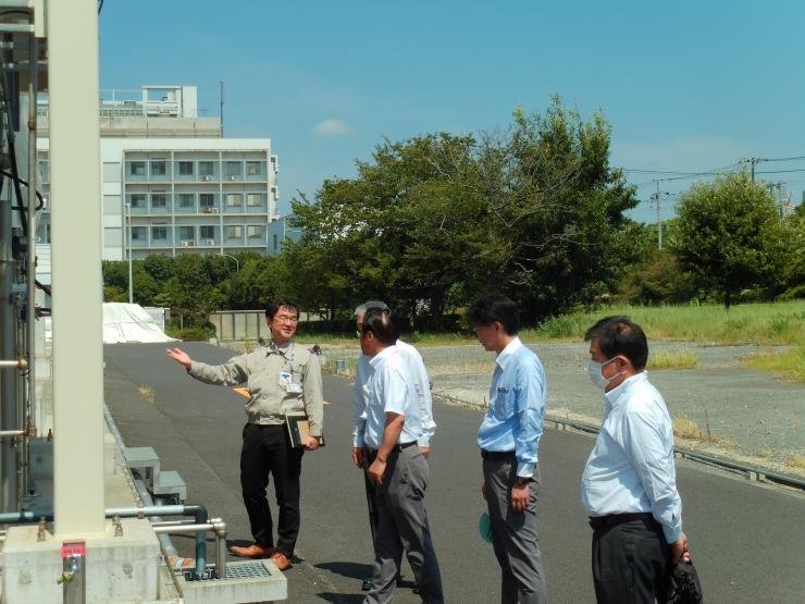 視察の様子