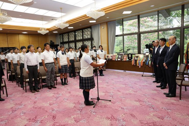 表敬訪問の様子