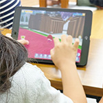 バーチャルユースセンターを利用している様子の写真