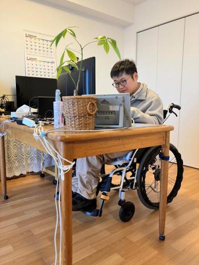 仕事をしている様子