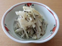 れんこんと大根のごま和え