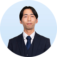 職員の顔写真