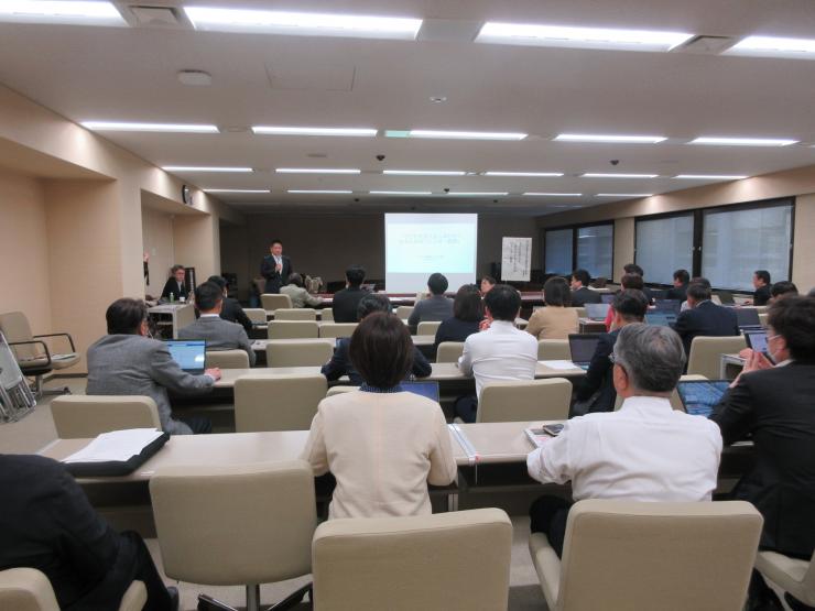 会場の様子の写真