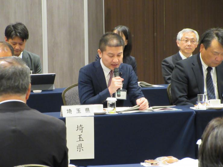 5月11日議長写真