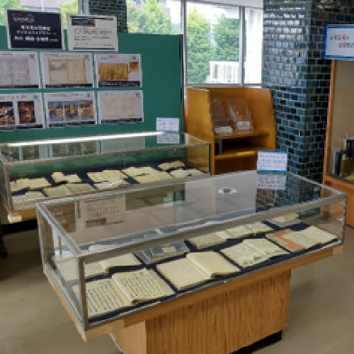 令和7年度資料展示の写真