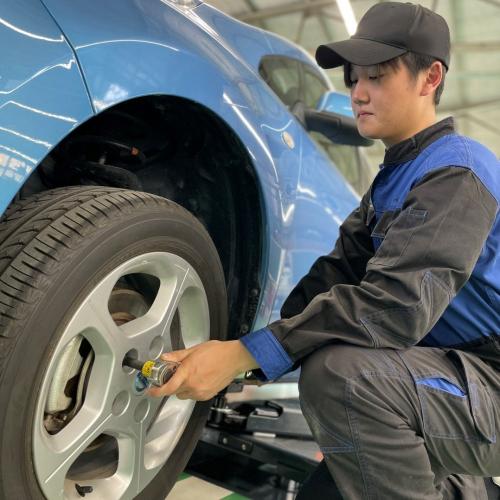 自動車