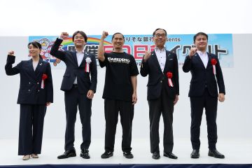 登壇者写真02