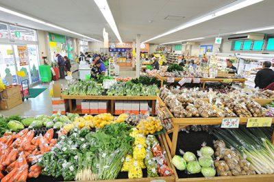 滑川農産物直売所の店内の様子